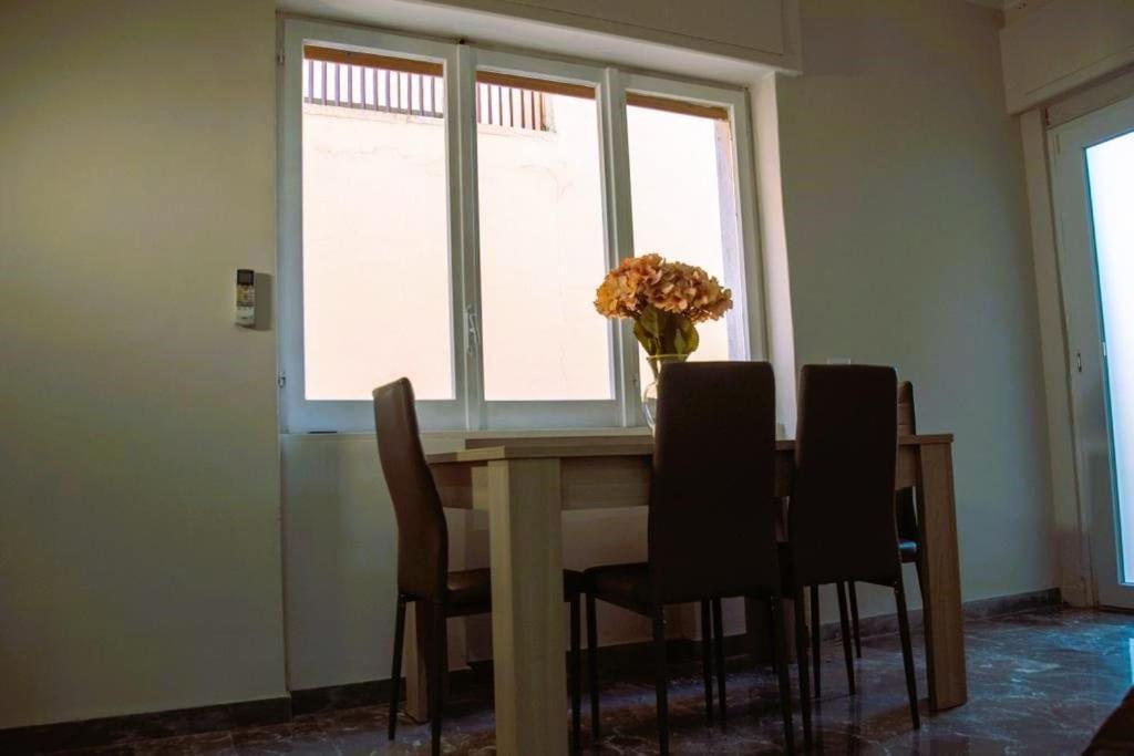 Campania Apartment Pompei Luxury - 150M Dalla Stazione - 5Km Da Pompei Poggiomarino Dış mekan fotoğraf